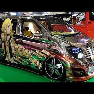 (HD)Osaka Auto Messe 2014-NISSAN VOCALOID ELGRAND(大阪オートメッセ2014) - YouTube