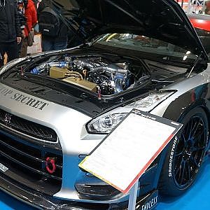(HD)NISSAN SUPER GT-R 100 tuned نيسان جي تي - ار 日産GT-R R35・フルチューン - 東京オートサロン2017 - YouTube